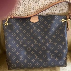 Louis Vuitton Graceful